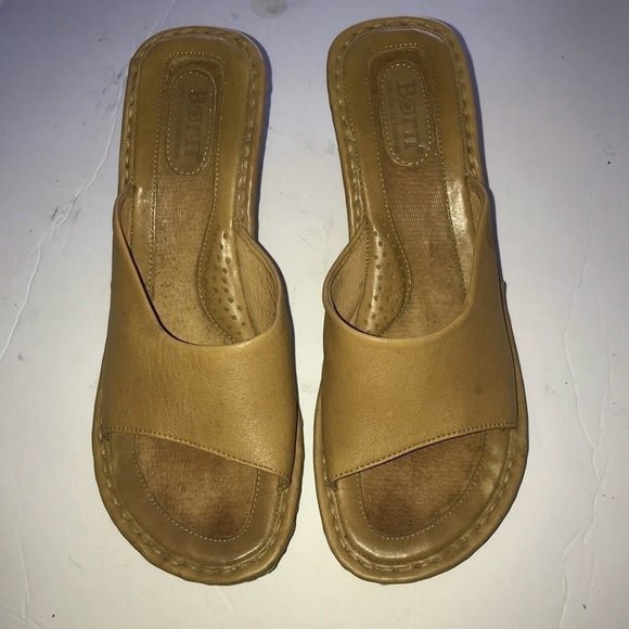 Born Slip On Leather Sandals - Picture 2 of 7